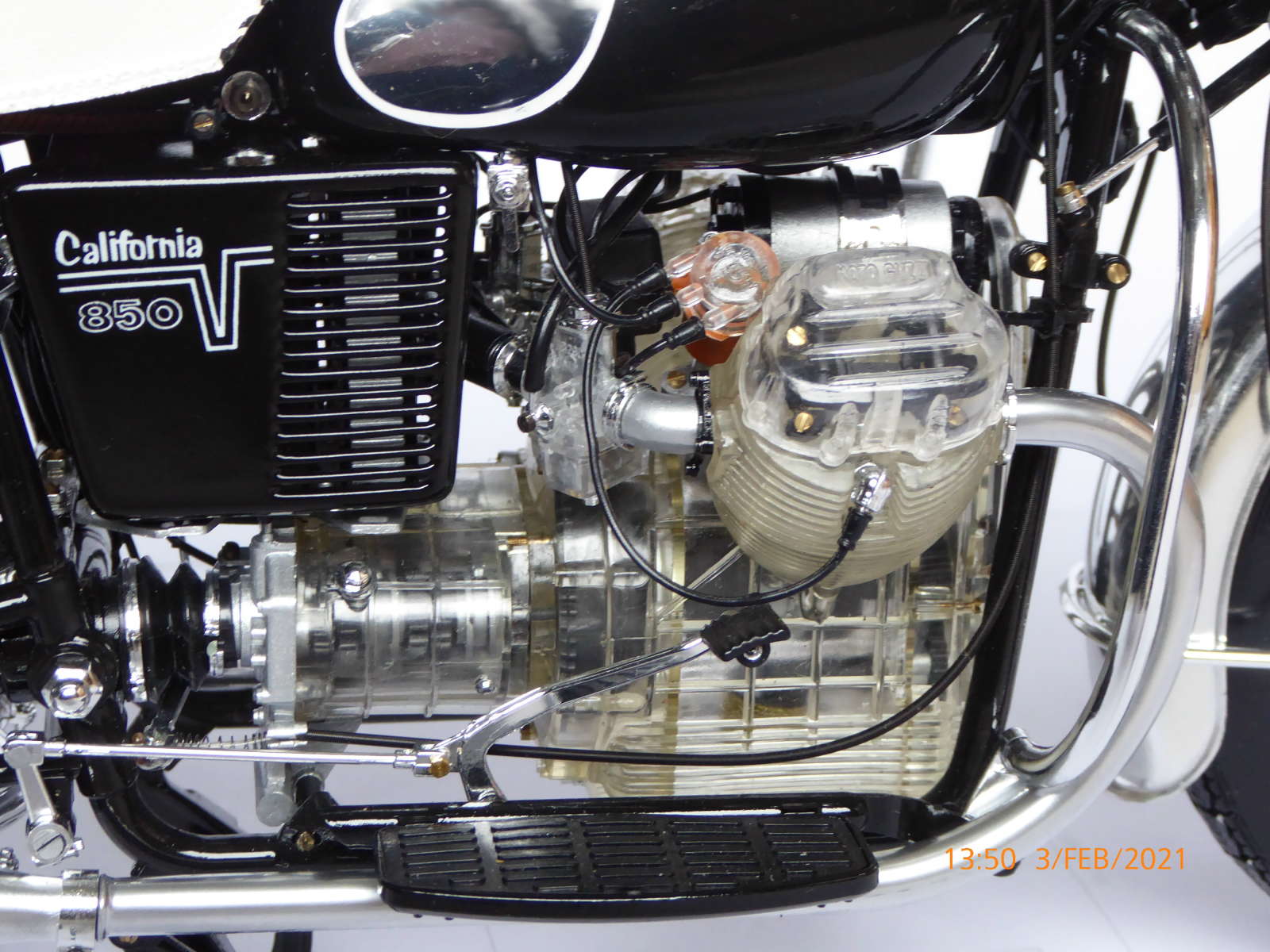 Moto_Guzzi_rechts_2